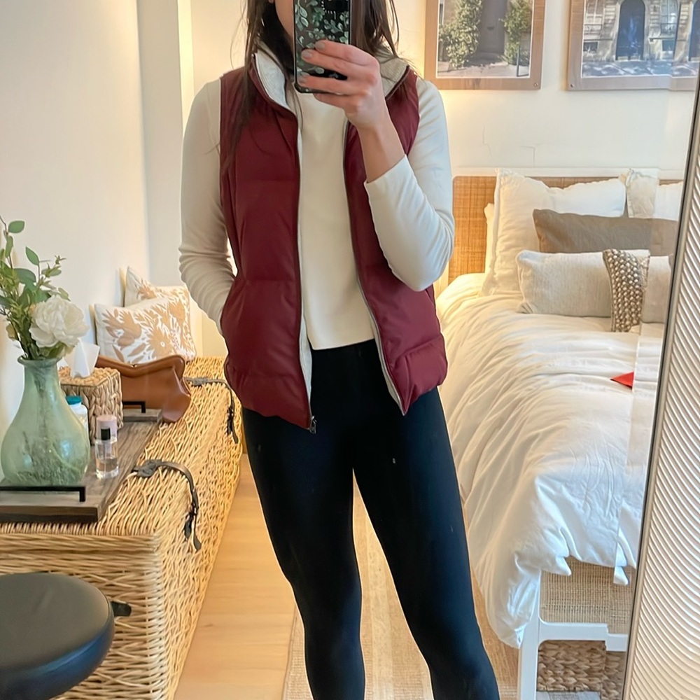 VINCE Women’s Reversible Vest | Small, Heather Grey + Red
